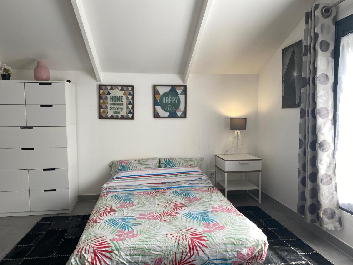 Trendy Studios Tassin Экстерьер фото