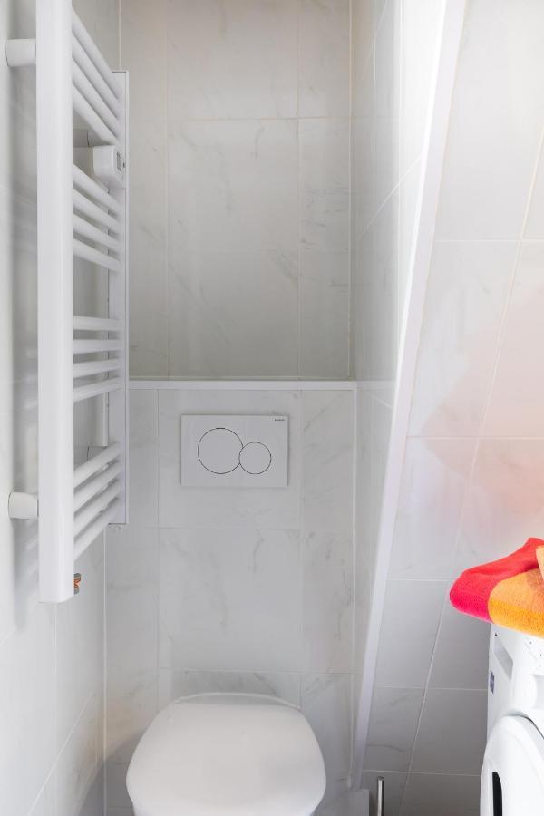 Trendy Studios Tassin Экстерьер фото